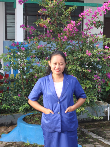 Agustina Agus, S.Pd., Gr